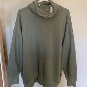 oversized turtle neck sweater